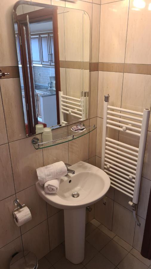 Loretta Maisonettes And Studios Криси Амудия Екстериор снимка